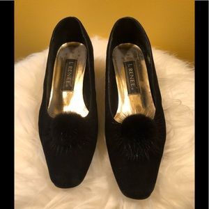 J’ Renee Brooch black pearls shoes!